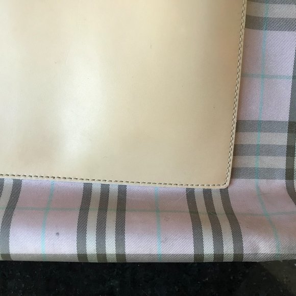 Pink Burberry Tote - Picture 8 of 16